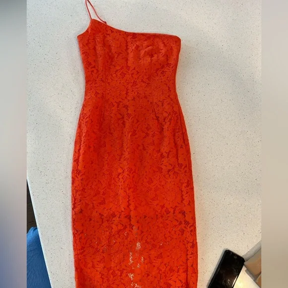 Bardot Maya Lace One-shoulder Dress. Small/Size 4. Only worn once! - Picture 2 of 5